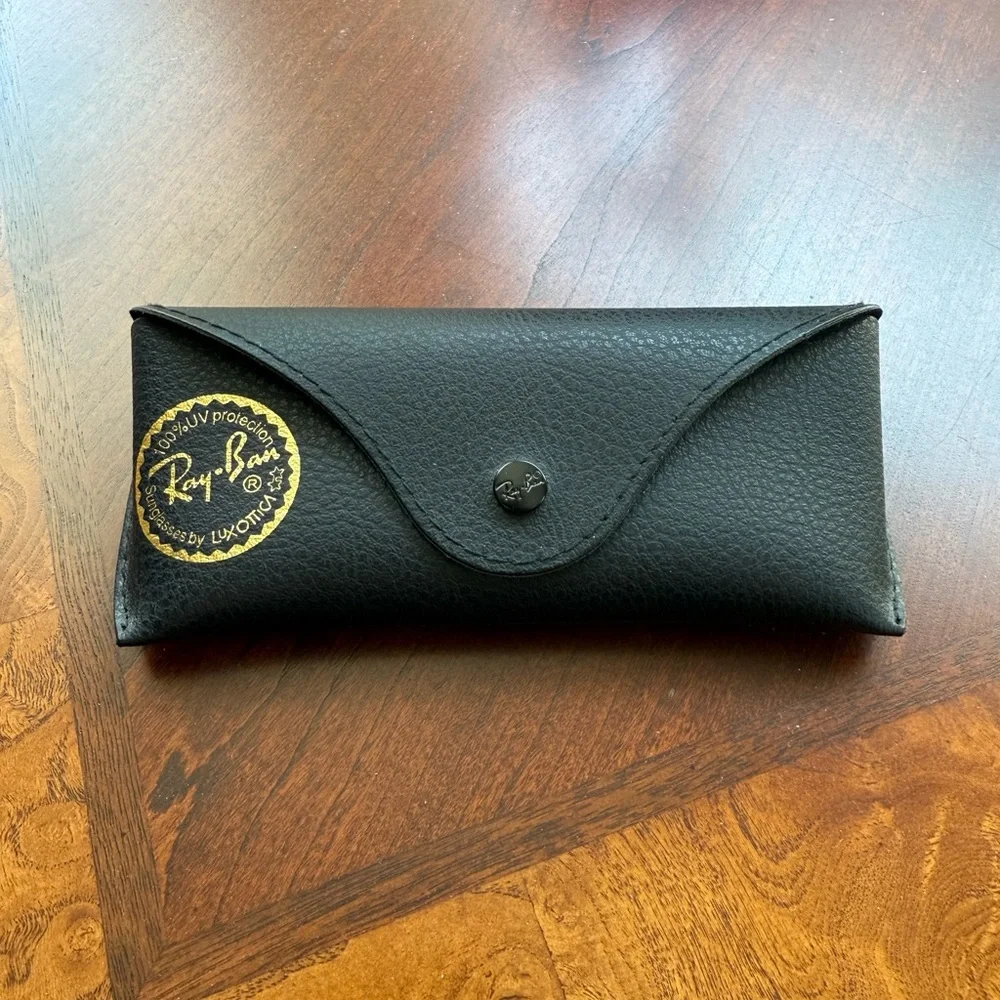 Ray-Ban Clubmaster Sunglasses - Picture 7 of 8